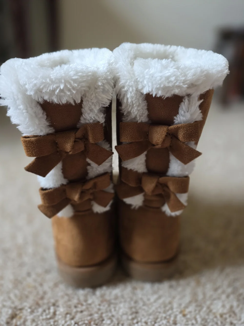Women’s Faux-Suede Winter Boots in Chestnut with Faux-Fur Trim